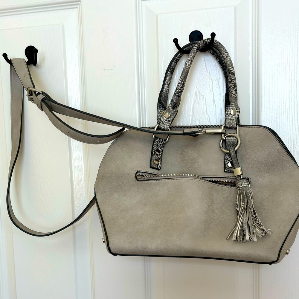 Woman’s Handbag 👜